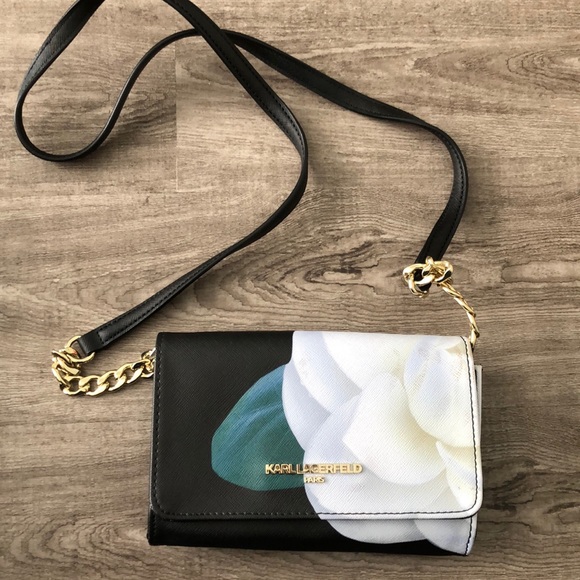 Karl Lagerfeld cross body Bag - Picture 1 of 3